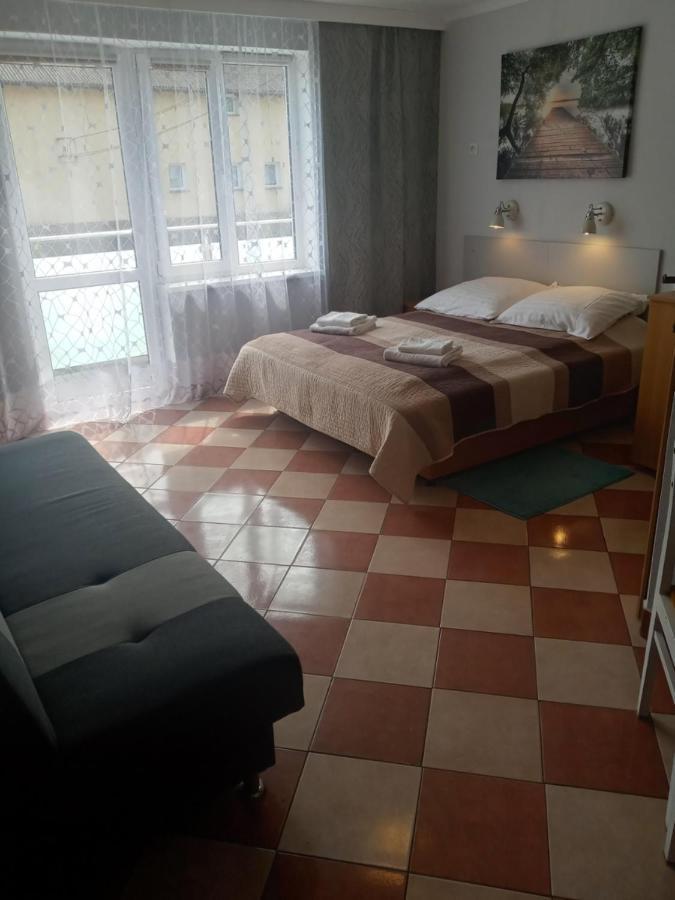 Pokoje Goscinne Akacja Resko Dźwirzyno Exterior foto