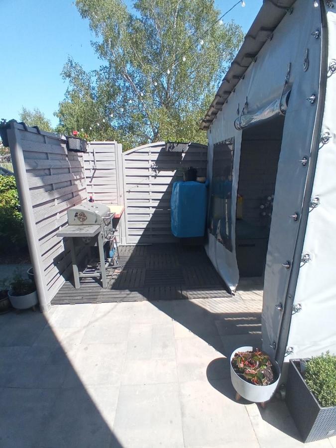 Pokoje Goscinne Akacja Resko Dźwirzyno Exterior foto